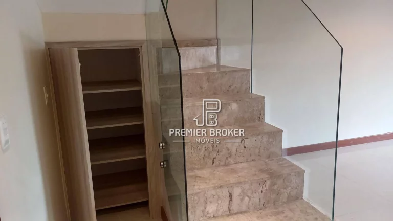 Imagem Casa à venda, 135 m² por R$ 680.000,00 - Bom Retiro - Teresópolis/RJ