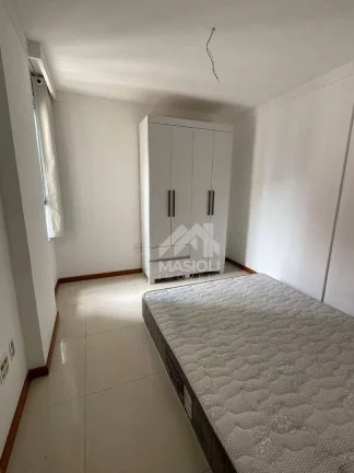 Imagem Apartamento com 2 dormitórios para alugar, 80 m² por R$ 4.575,00/mês - Itapuã - Vila Velha/ES