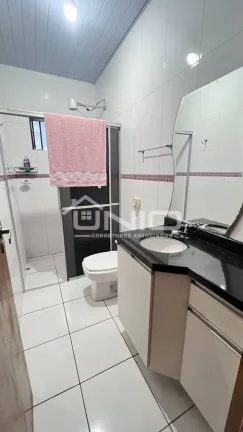 Imagem Casa com piscína Suíte + 2 Quartos - Cadorim