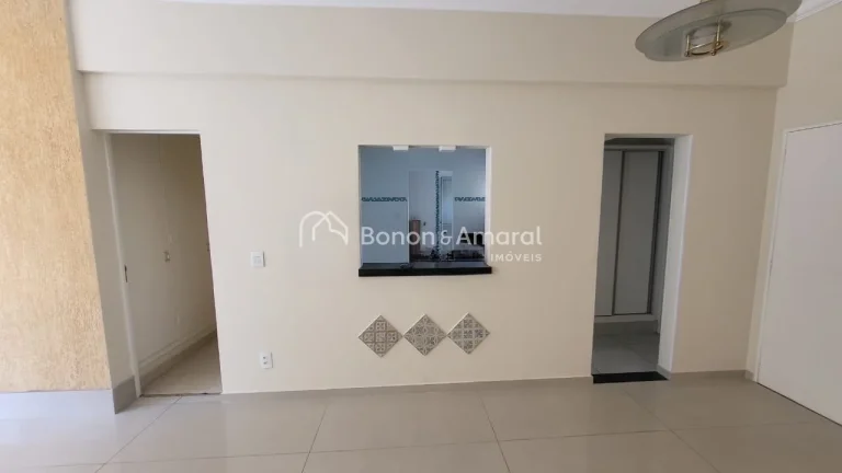 Imagem Excelente oportunidade em uma das regiões mais desejadas! Imóvel espaçoso com 3 dormitórios, sal...