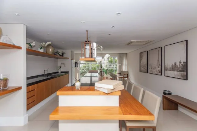 Imagem Apartamento Pompéia - 62M², 2 Dorms, 1 Suíte, 1 Vaga, Armários.