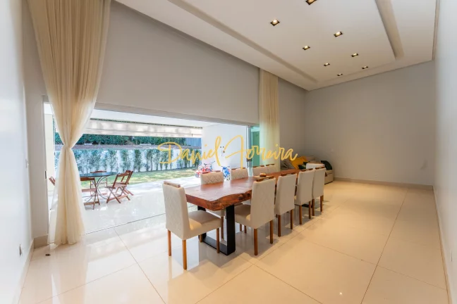 Imagem Casa com 3 suítes + escritório e 2 vagas