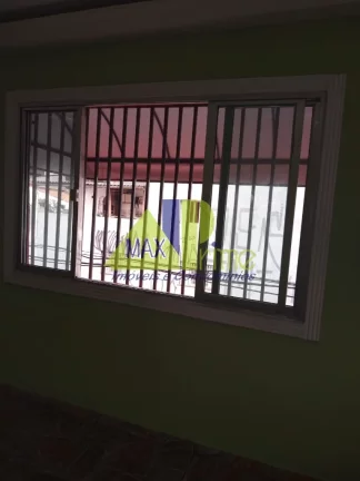 Imagem Salão Comercial de Alto Padrão na Vila Marieta, São Paulo-SP: 1 sala, 2 banheiros, 70m² de área!