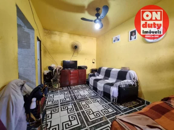 Imagem Sobrado com 2 dormitórios à venda, 90 m² por R$ 270.000,00 - Estuário - Santos/SP