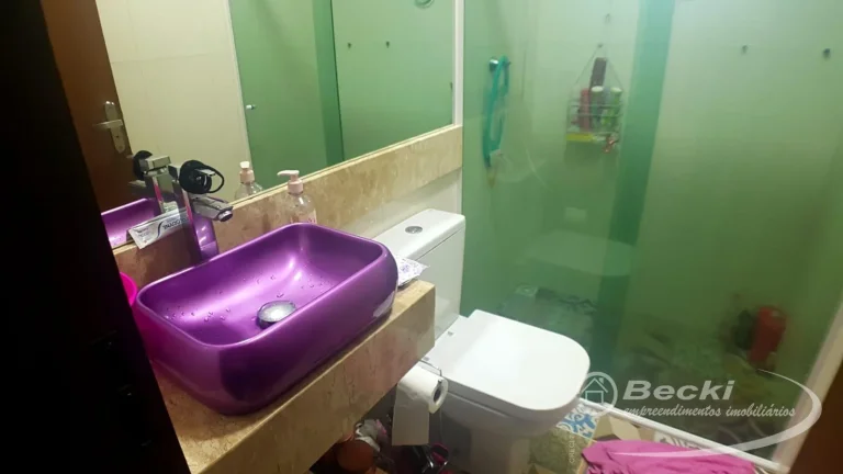 Imagem Sobrado negociável no bairro Santa Catarina - Joinville