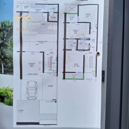 Imagem Imperdível oportunidade: Casa à venda em Foz do Iguaçu-PR, Três Pinheiros, 3 quartos, 1 suíte, 2 salas, 2 banheiros, 2 vagas, 125m²!
