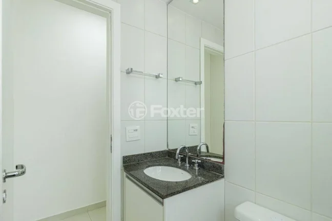 Imagem Apartamento Marquês de São Vicente - 70M², 2 Dorms, 1 Suíte, 2 Vagas Demarcadas, Varanda, Churrasqueira, Salão de Festas e Jogos, Gerador, Piscina.
