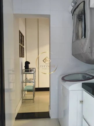 Imagem Casa 3 dormitórios (3 Suítes), 2 vagas, Piscina, Condomínio Viva, Jacareí.