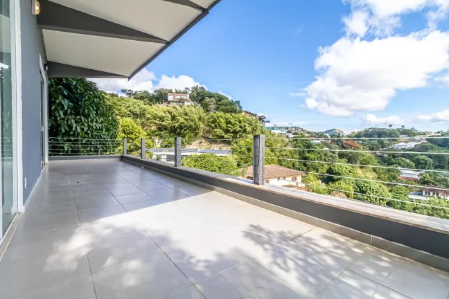 Casa para Venda em Niterói, Vila Progresso, 4 dormitórios, 4 suítes, 8 banheiros, 2 vagas