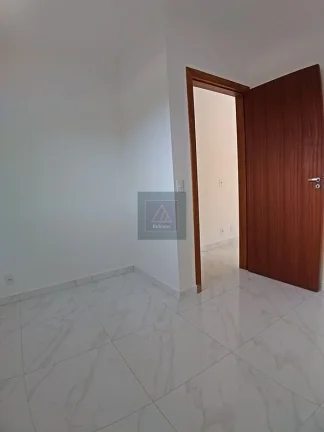 Imagem Casa em Condomínio Fechado na Praia de Barra Velha/SC - 2 quartos. 1 suíte. 2 vagas. 39 m².