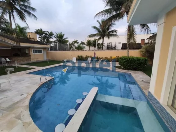 Imagem Casa com 7 dormitórios (5 suítes) campo de futebol no Jardim Acapulco no Guarujá - SP para locação ou venda