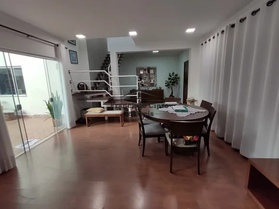 Imagem Casa à venda no bairro Parque das Arvores - Guaratinguetá/SP