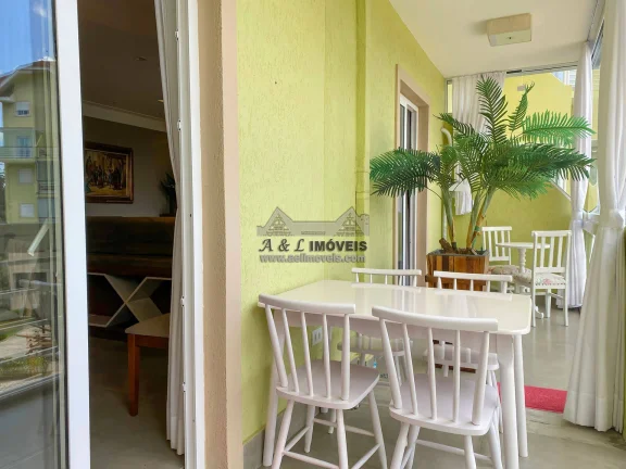 Imagem Apartamento à venda em Campos do Jordão - Com 3 dormitórios
