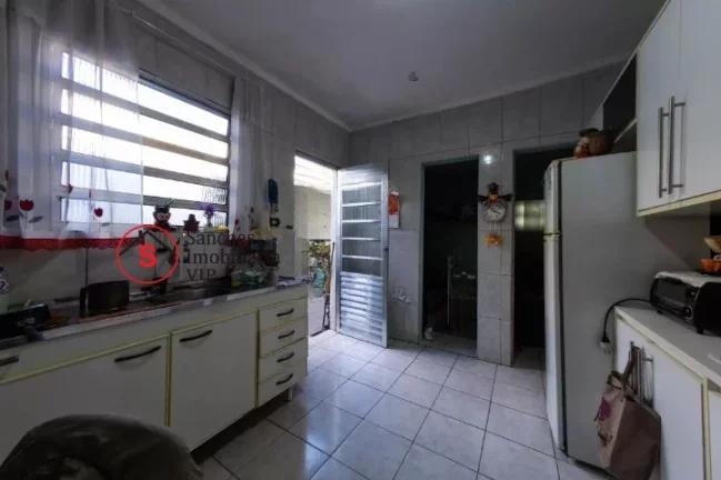 Imagem Imóvel amplo à venda com 4 dormitórios. Ótima localização, próximo ao Largo da Vila Alpina, vasto com?(C)rcio. Fácil acesso a av do Estado e Carrefour