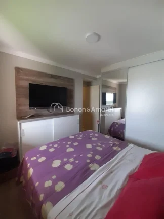 Imagem Este apartamento totalmente reformado combina requinte, conforto e praticidade em cada detalhe. Com ...