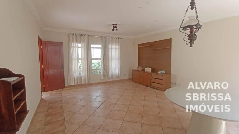 Imagem Excelente Casa térrea -com 3 dormitórios proximó ao centro de Itu