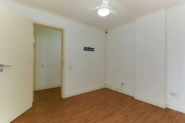 Imagem Apartamento 3 dormitórios 1 Suíte e 1 vaga de garagem em Curitiba