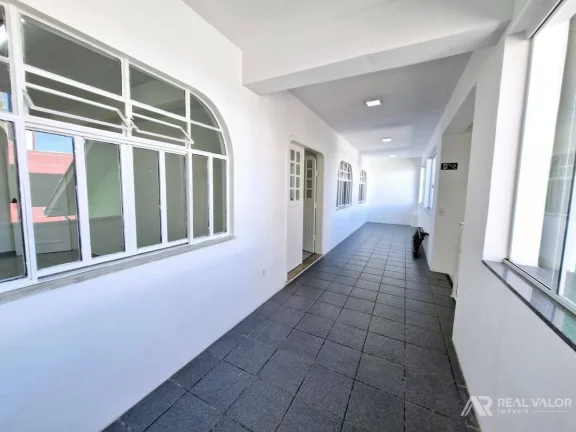 Imagem Salas Comerciais para Locação de Estética Saúde e Bem-estar com Aproximadamente 15m2 ao Lado do Condor do Pinheirinho em Curitiba