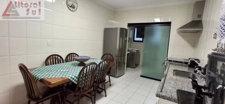 Imagem Apartamento à venda em Praia Grande-SP, Tupi: 3 quartos, 1 suíte, 1 sala, 3 banheiros, 2 vagas, 130m². Confira já!
