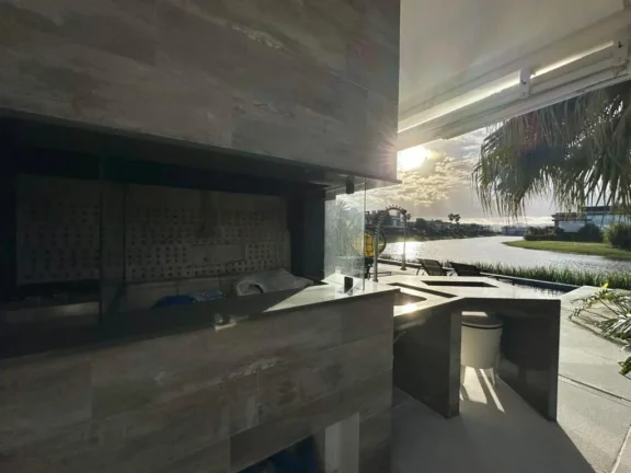 Imagem Casa em Condominio 5 Dormitórios - Bairro xangri-la