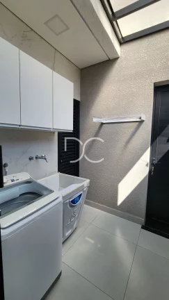 Imagem Ibiti Reserva - Casa Térrea AC 164m² | AT 250 m² | 3 Dorm | 3 Ban | 4 Vagas | Piscina | Fotovoltaica