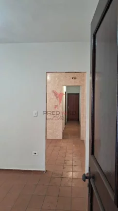 Imagem CASA OPORTUNIDADE PARA COMERCIO.. Estuda permuta e forma de pagamento
