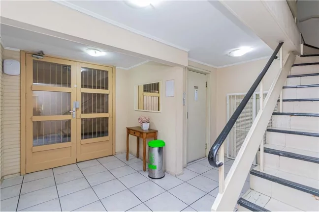 Imagem Apartamento com 3 Quartos à Venda, 91 m² em Floresta - Porto Alegre