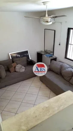 Imagem Sobrado com 2 dormitórios à venda, 68 m² por R$ 220.000,00 - Parque São Vicente - São Vicente/SP