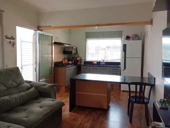 Imagem Casa com 2 dormitórios à venda, 58 m² por R$ 250.000,00 - Jardim Beatriz - Poá/SP