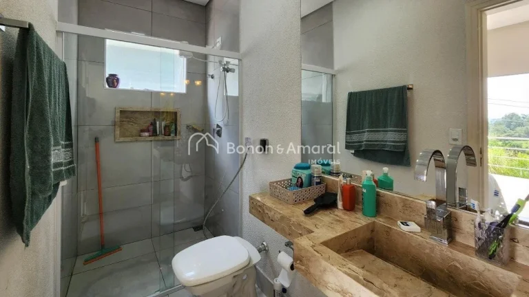 Imagem Confira essa excelente oportunidade no Residencial Mont Alcino, em Valinhos/SP. Esta linda casa cont...