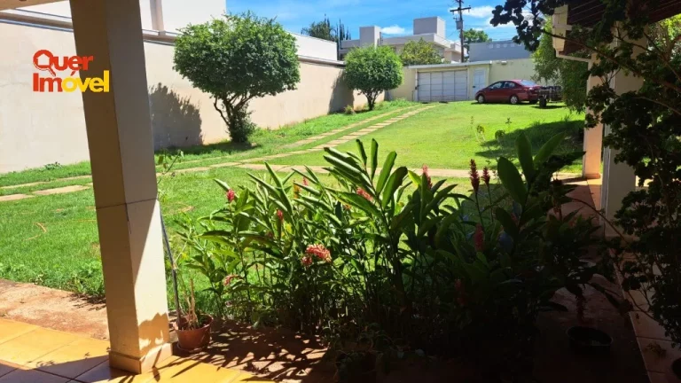 Imagem Casa de luxo no Condomínio Bosque das Colinas, bairro Royal Park, zona sul de Ribeirão Preto-SP 3 quartos, 1 suíte, 1 sala, 2 banheiros, 4 vagas de garagem, 180m² Quer Imóvel Negócios Imobiliários.