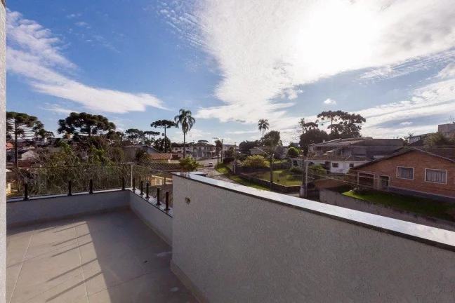 Imagem Sobrado Triplex Abranches