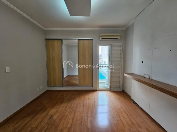 Imagem Apartamento com 94m² de área útil, em excelente localização e rua tranquila no bairro mais dese...
