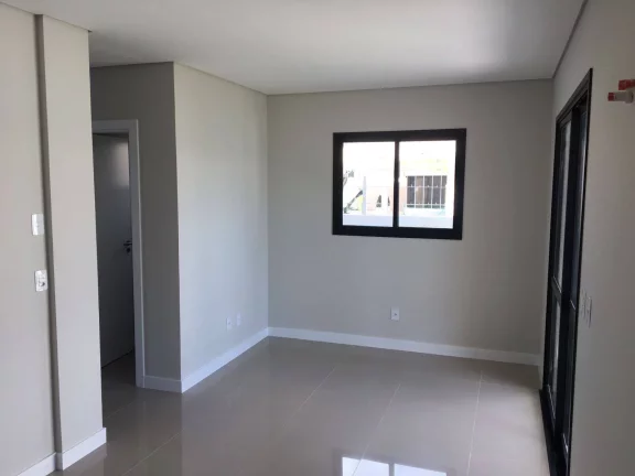 Imagem Casa com 3 dormitórios à venda, 130 m² - Cachoeira do Bom Jesus - Florianópolis/SC