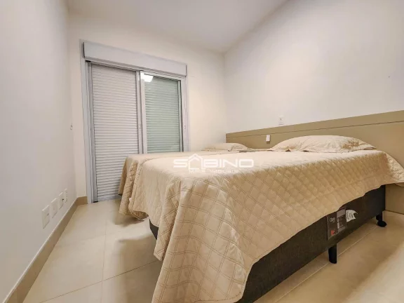 Imagem Apartamento Pé na areia à Venda, com 3 dormitórios 1 Suíte, 2 vagas 111m² de área útil, em Riviera de São Lourenço Bertioga SP