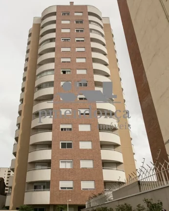 Imagem Apartamento na Vila Romana reformado com 2 suítes e 2 vagas, pronto para morar!
