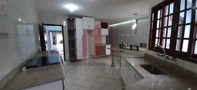 Imagem Imperdível oportunidade! Casa em condomínio à venda em Caieiras-SP, bairro Real Park, 3 quartos, 1 suíte, 2 salas, 3 banheiros, 2 vagas de garagem, 200m².
