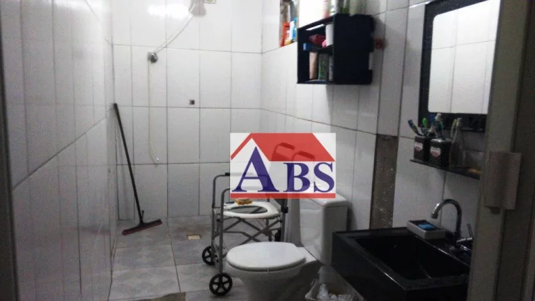 Imagem Casa com 2 dormitórios à venda, 121 m² por R$ 220.000,00 - Jardim Trinta e Um de Março - Cubatão/SP