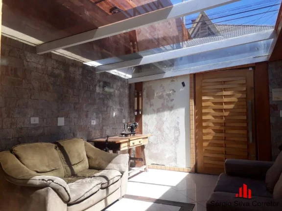 Imagem Casa a Venda, na Vila Abernéssia em Campos do Jordão-SP.