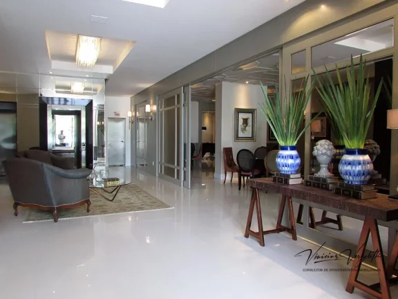 Imagem Frente ao Mar para Venda em Balneário Camboriú / SC no bairro Centro