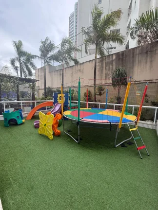 Imagem Amplo Apartamento no Caminho das Árvores em Salvador Novo