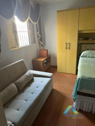 Imagem Casa à venda no bairro Parque Oratório - Santo André/SP