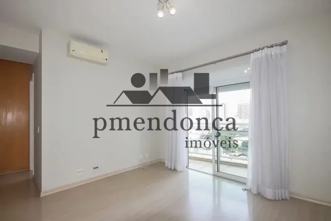 Imagem Apartamento em Pinheiros com 4 quartos (3 suítes) e 4 vagas, 270m²