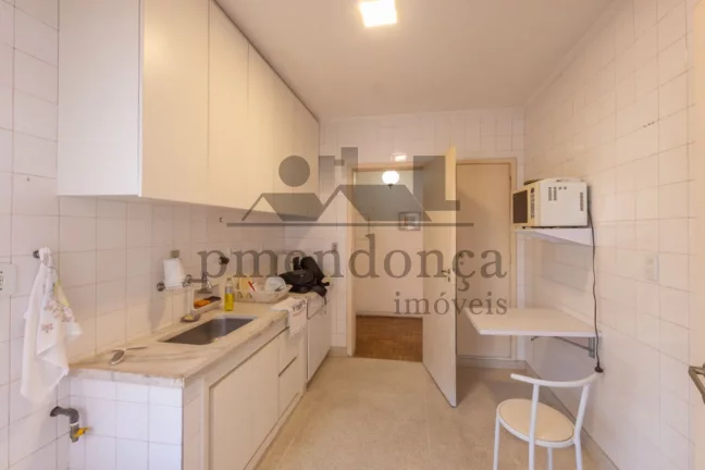 Imagem Apartamento em Perdizes Nobre com 3 quartos (1 suíte) e 1 vaga, 128 m²