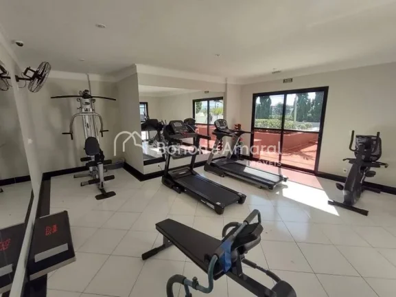 Imagem Ótimo apartamento a venda, em frente o shopping Iguatemi.

Apartamento com 84m², com 3 quartos, se...
