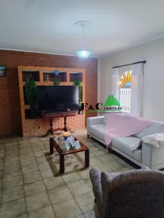 Imagem Casa para Venda em Limeira, Vila Teixeira Marques, 3 dormitórios, 1 suíte, 3 banheiros, 2 vagas