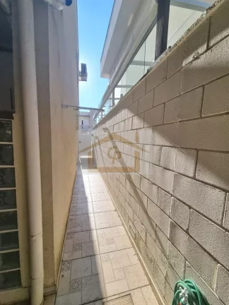 Imagem Linda!!! 3 quartos sendo um suíte, 2 vagas