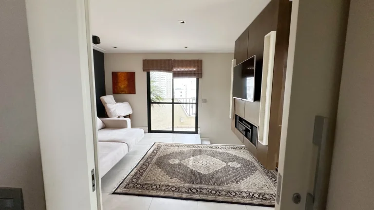 Imagem Cobertura Duplex 200M², 3Q, 3 Suítes, 6 Banheiros, 2 Vagas, 3 Salas, 1 Lavabo, Piscina Particular, Terraço com Área Gourmet, Suíte Master C/ Hidro.