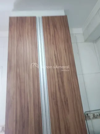 Imagem Apartamento localizado no centro de Campinas, com sala espaçosa para 2 ambientes.

O imóvel conta ...