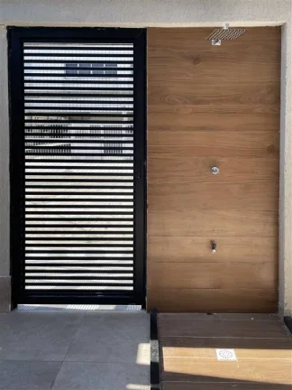 Imagem CASA COM 49.3 m² - MARACANÃ - PRAIA GRANDE SP